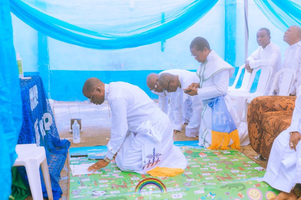 HEROES OF FAITH IN CELESTIAL CHURCH OF CHRIST: MOST SUPERIOR EVANGELIST MOSES OLUWOLE AJAO @ 85 8 MyCelestialApp 1005319417 MyCelestialApp